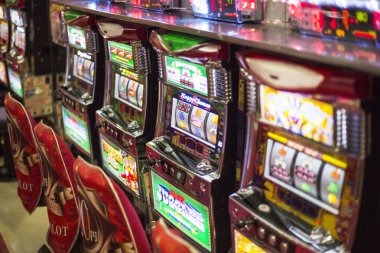 Multiple Dragon Tiger table options at sexytogel with different bet limits displayed